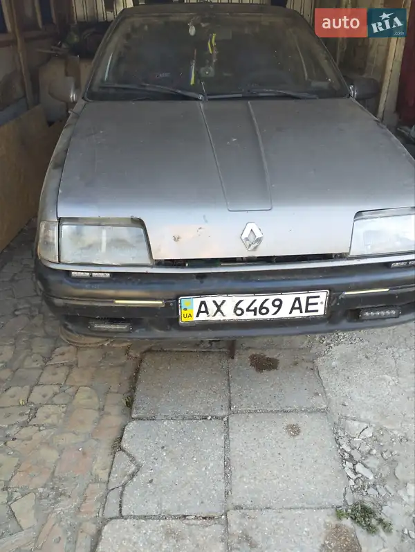 Renault 19 1989
