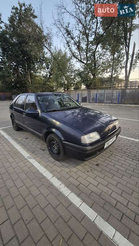 Хэтчбек Renault 19 1990 в Тернополе