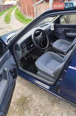 Седан Renault 19 1996 в 