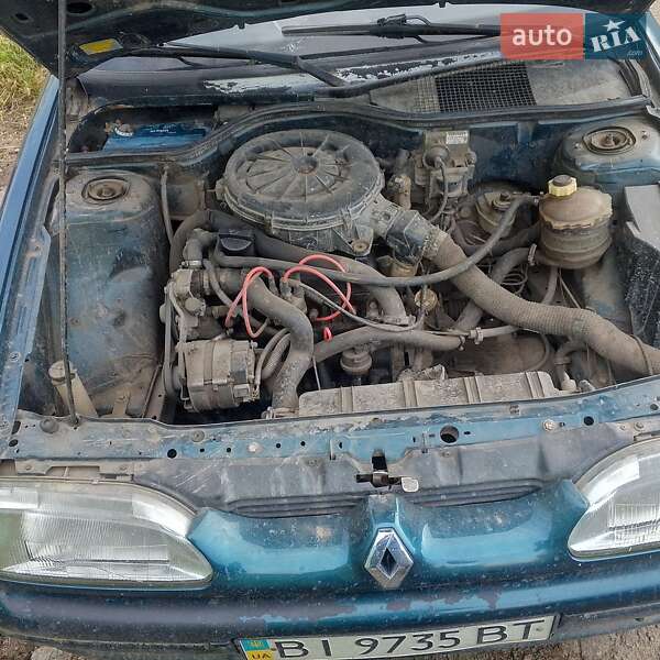 Седан Renault 19 1998 в Безлюдовке