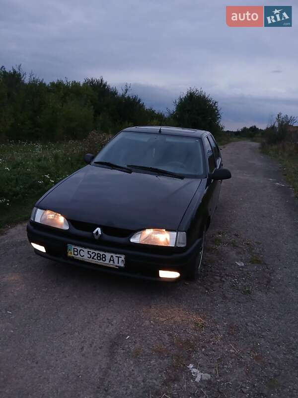 Хэтчбек Renault 19 1995 в Львове
