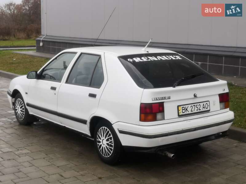 Хетчбек Renault 19 1991 в Здолбуніві фото 6 Хетчбек Renault 19 1991 в Здолбуніві