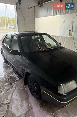 Хетчбек Renault 19 1992 в Ізюмі
