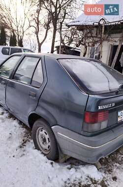 Хэтчбек Renault 19 1989 в Бобрке