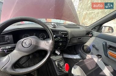 Хэтчбек Renault 19 1993 в Киеве