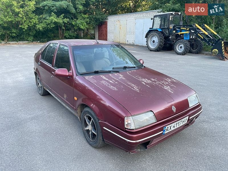 Хетчбек Renault 19 1990 в Харкові