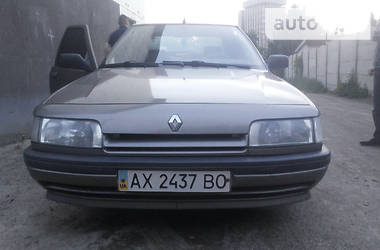 Купе Renault 21 1991 в Харькове