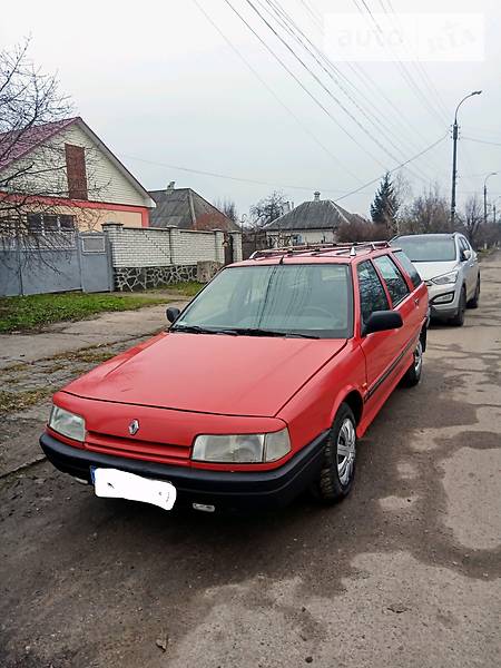 Универсал Renault 21 1990 в Смеле