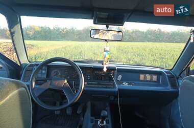Седан Renault 21 1987 в Томашполе