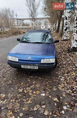 Седан Renault 21 1986 в Днепре