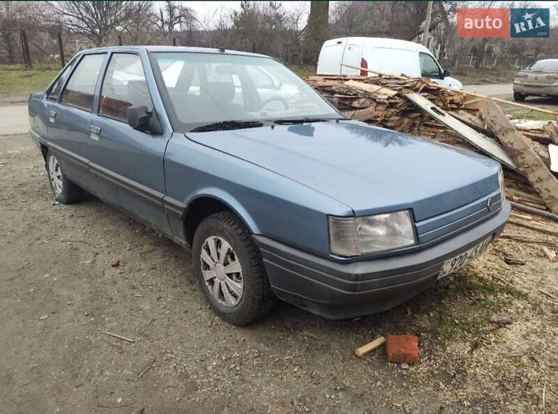 Седан Renault 21 1988 в 