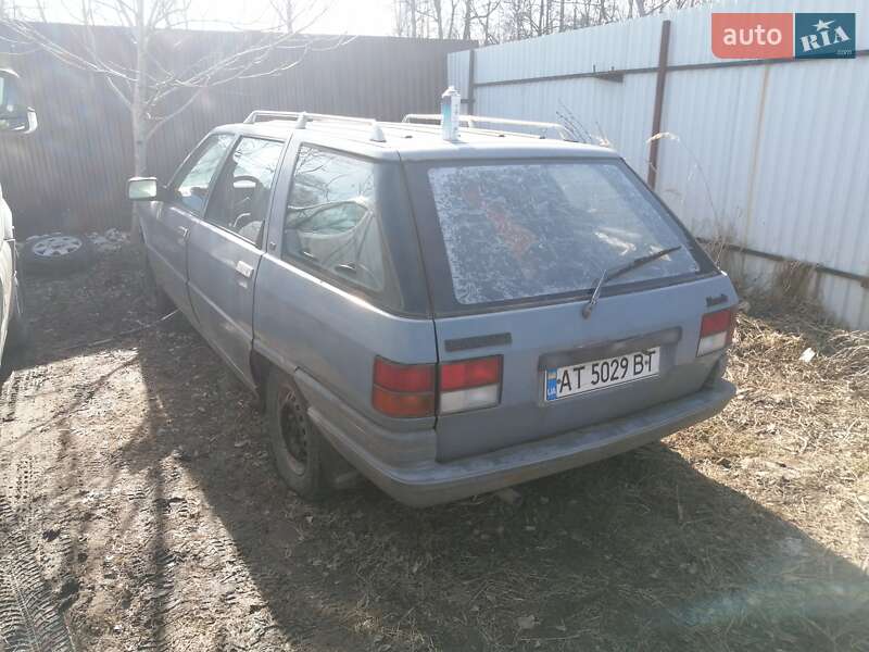 Универсал Renault 21 1987 в Ивано-Франковске