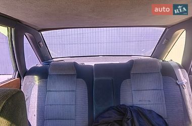Седан Renault 21 1990 в Днепре