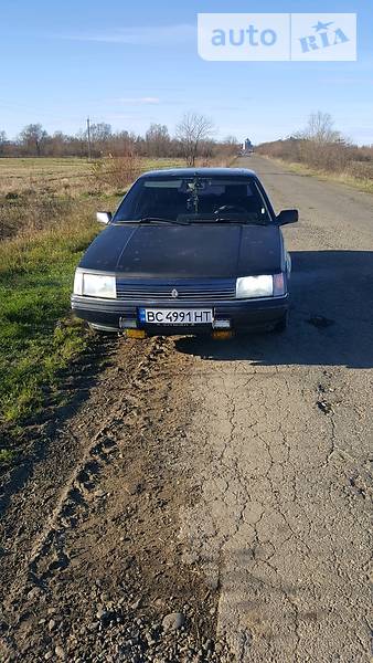 Лифтбек Renault 25 1986 в 