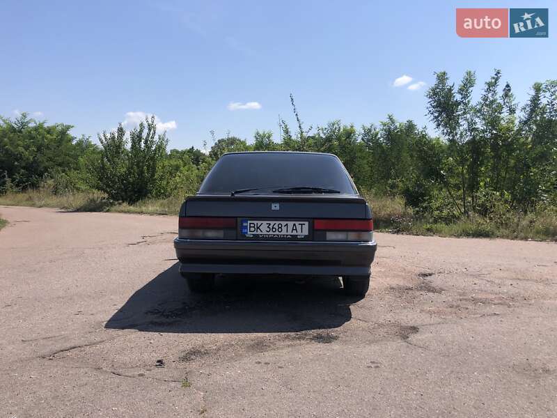 Хэтчбек Renault 25 1991 в Виннице фото 4 Хэтчбек Renault 25 1991 в Виннице