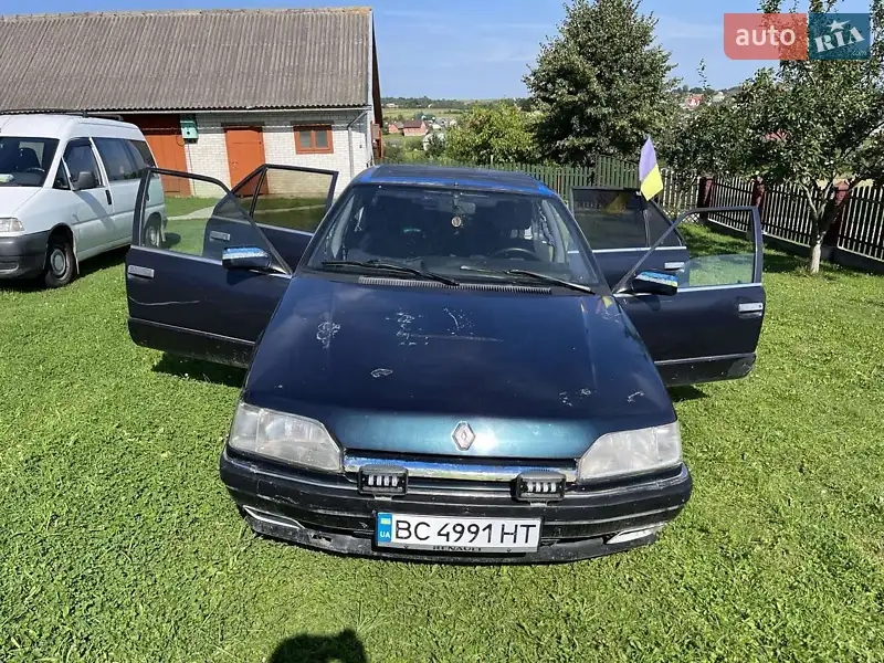 Renault 25