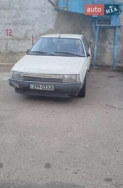 Хэтчбек Renault 25 1988 в 