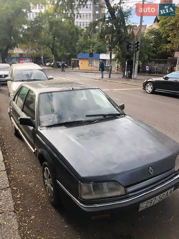 Renault 25
