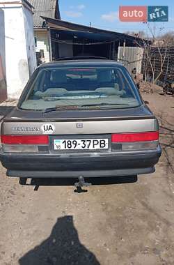 Хэтчбек Renault 25 1989 в 