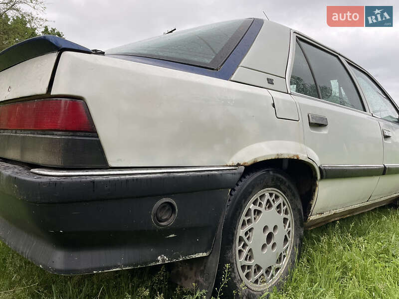 Хэтчбек Renault 25 1991 в Прилуках