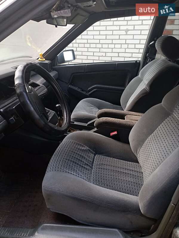 Хетчбек Renault 25 1990 в Зіньківі