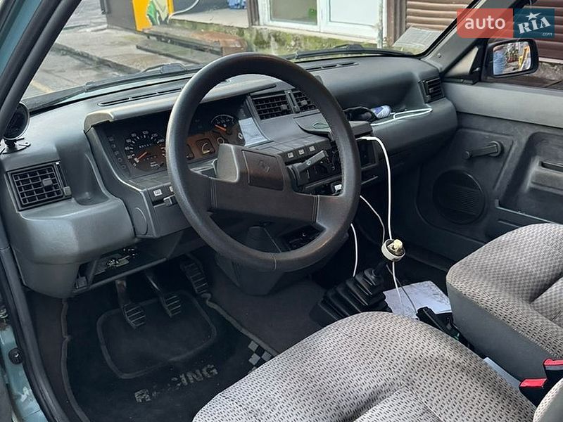Хетчбек Renault 5 1990 в Чернівцях