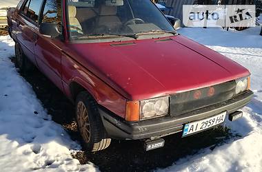 Седан Renault 9 1985 в Києві