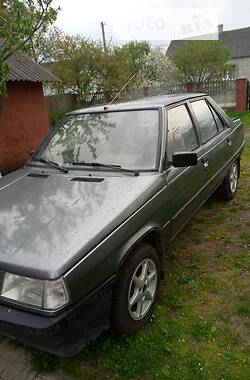 Седан Renault 9 1987 в Здолбунове