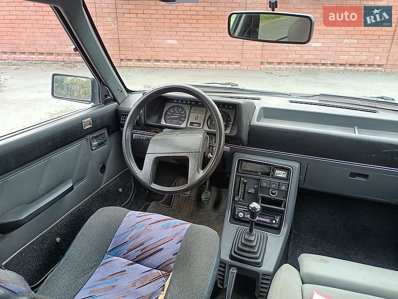 Седан Renault 9 1983 в Измаиле