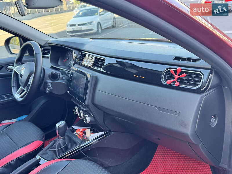 Позашляховик / Кросовер Renault Arkana 2020 в Києві