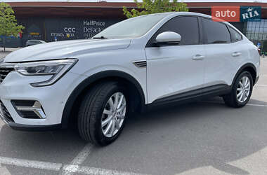 Позашляховик / Кросовер Renault Arkana 2020 в 
