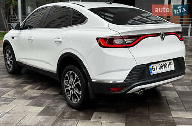 Внедорожник / Кроссовер Renault Arkana 2020 в 