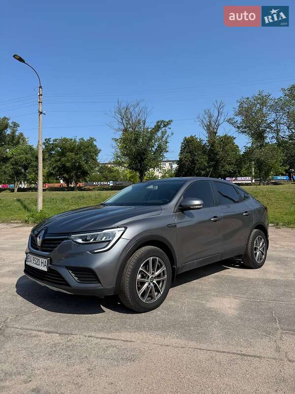 Внедорожник / Кроссовер Renault Arkana 2020 в 