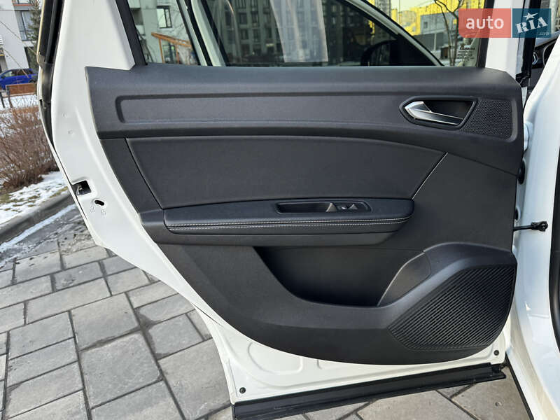 Внедорожник / Кроссовер Renault Arkana 2020 в Киеве