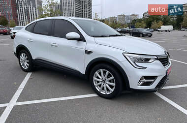 Внедорожник / Кроссовер Renault Arkana 2020 в 