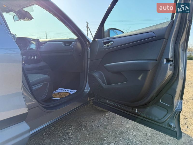 Позашляховик / Кросовер Renault Arkana 2021 в Ужгороді