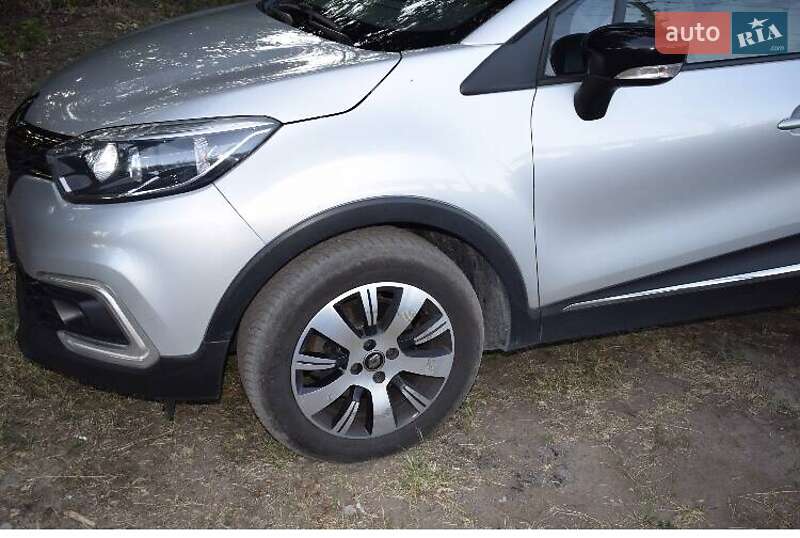 Внедорожник / Кроссовер Renault Captur 2017 в Днепре фото 5 Внедорожник / Кроссовер Renault Captur 2017 в Днепре