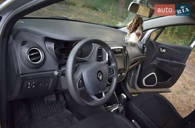 Позашляховик / Кросовер Renault Captur 2017 в Дніпрі