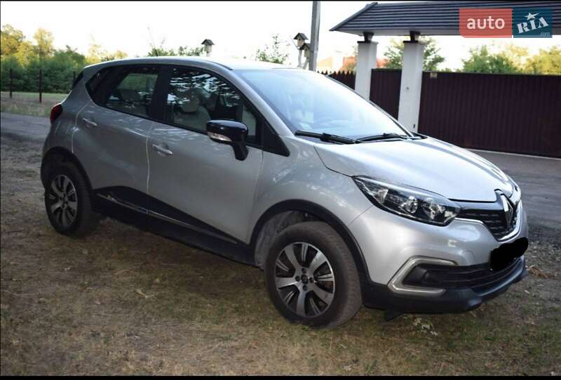 Внедорожник / Кроссовер Renault Captur 2017 в Днепре фото 3 Внедорожник / Кроссовер Renault Captur 2017 в Днепре