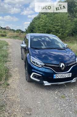 Внедорожник / Кроссовер Renault Captur 2017 в Тернополе