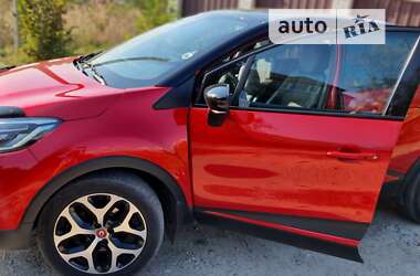 Внедорожник / Кроссовер Renault Captur 2018 в  фото 40 Внедорожник / Кроссовер Renault Captur 2018 в