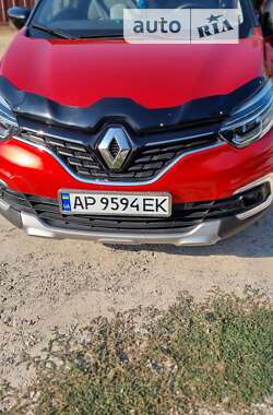 Внедорожник / Кроссовер Renault Captur 2018 в  фото 41 Внедорожник / Кроссовер Renault Captur 2018 в