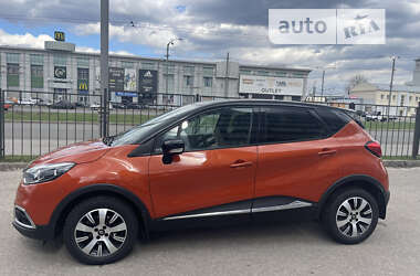 Позашляховик / Кросовер Renault Captur 2016 в Харкові