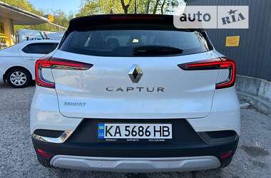 Внедорожник / Кроссовер Renault Captur 2021 в Киеве