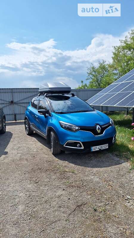 Внедорожник / Кроссовер Renault Captur 2015 в Запорожье