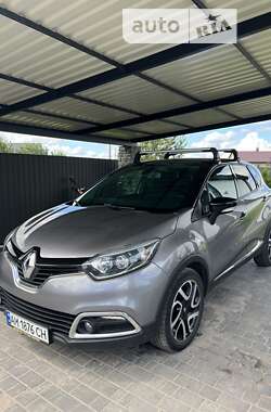 Позашляховик / Кросовер Renault Captur 2014 в Житомирі