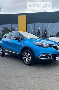 Позашляховик / Кросовер Renault Captur 2015 в Одесі