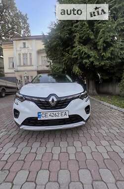 Позашляховик / Кросовер Renault Captur 2021 в Чернівцях