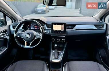Позашляховик / Кросовер Renault Captur 2021 в 