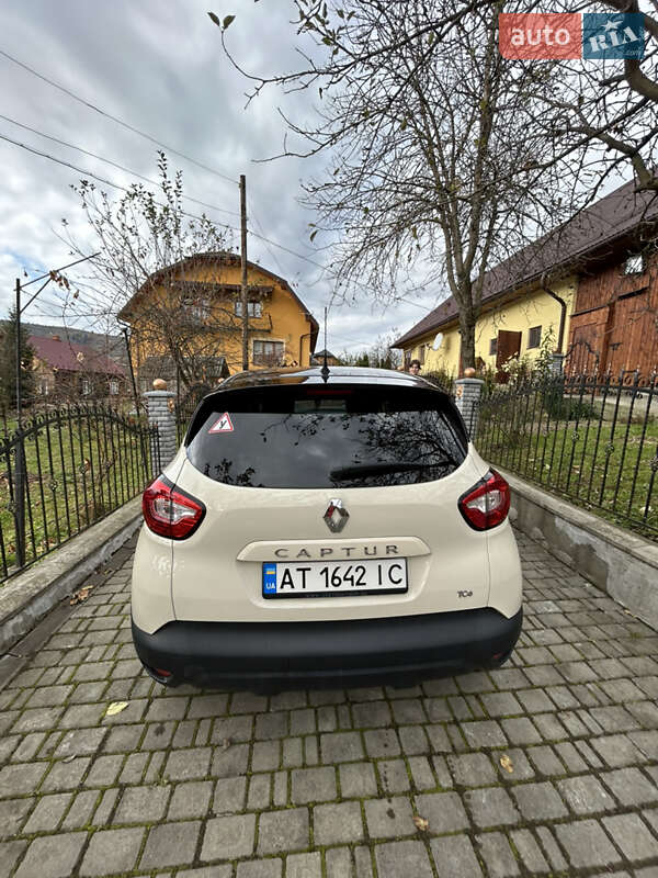 Позашляховик / Кросовер Renault Captur 2013 в Івано-Франківську фото 6 Позашляховик / Кросовер Renault Captur 2013 в Івано-Франківську